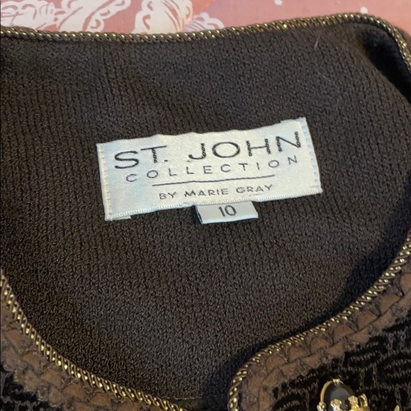 St John Velvet Suit - Picture 3 of 3